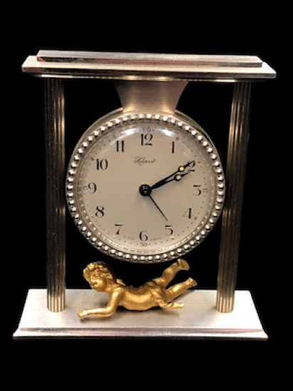 İSVİÇRE MAKINA ORTASI MELEK FİGÜRLÜ ETLİ AĞIR ÇOK ŞIK MASA SAATİ