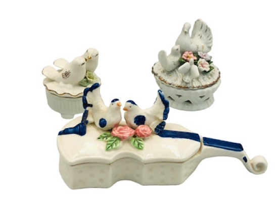 3 ADET PORSELEN KUTU LOTU HEPSİ ÇİL KONDİSYONDA KAPAKLI FIRSAT