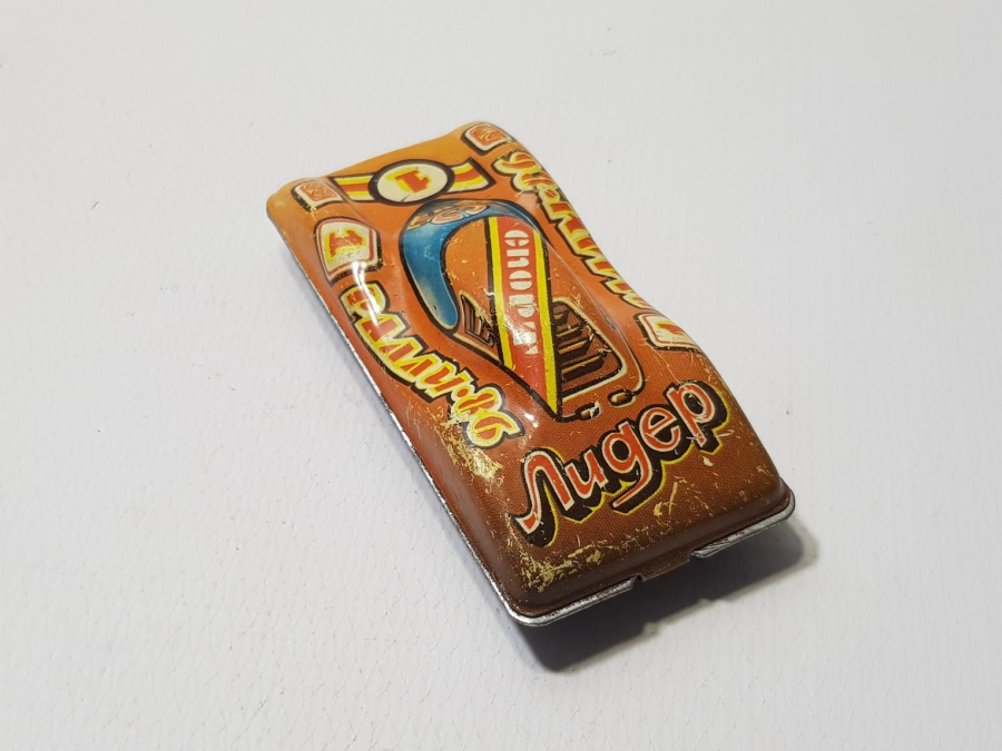 ANTİKA TENEKE OYUNCAK YARIŞ ARABASI