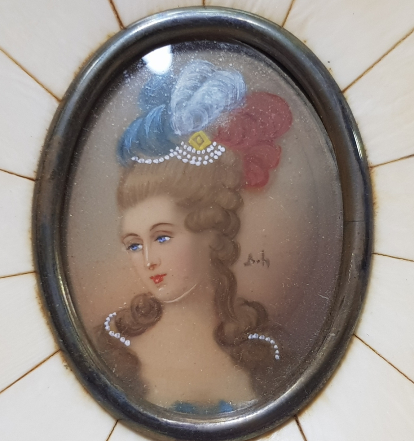 1850'LERDEN FİL DİŞİ ÇERÇEVELİ EL YAPIMI RESİM