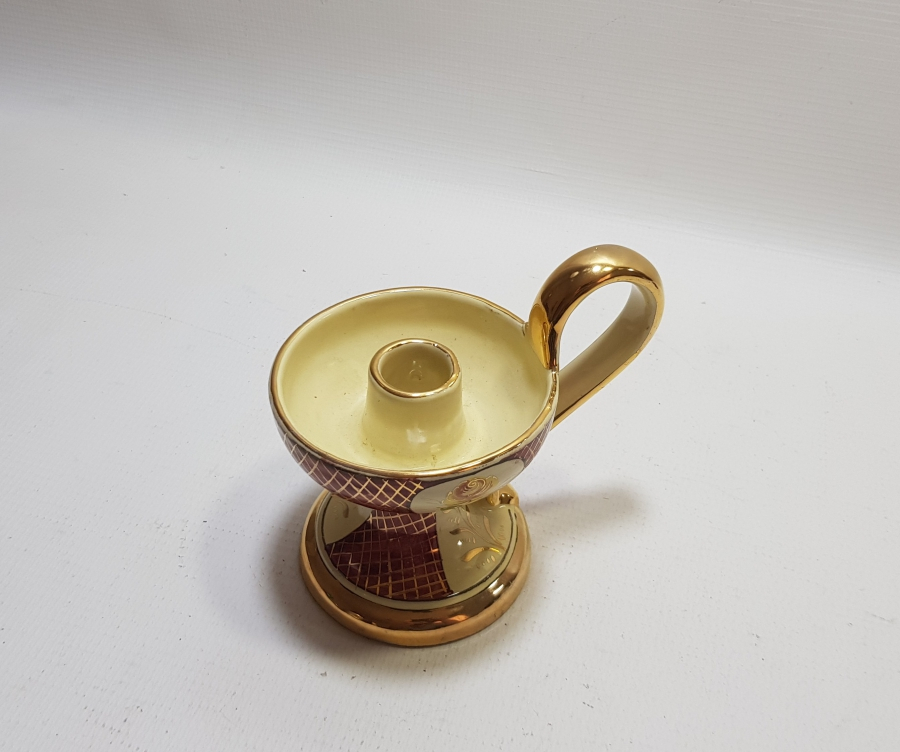 ÜZERİ EL BOYAMA VE ALTIN VARAKLI SANATÇI İMZALI ANTİKA PORSELEN EL MUMLUĞU