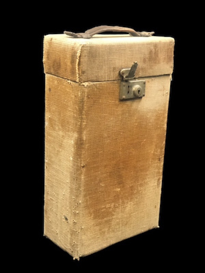 2.DÜNYA SAVASI ORJINAL KUTUSUNDA ALMAN ROM ŞİSESİ ÇİFT YAZILI ATIKSIZ