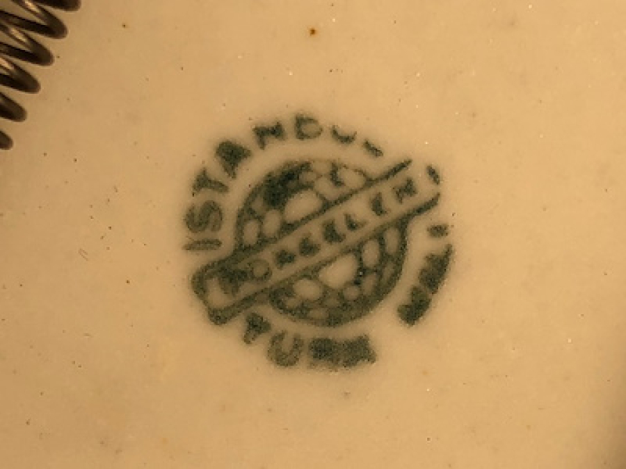 ESKİ YAPIM İSTANBUL PORSELEN ÇİFT SANATÇI İMZALI ASKI APARATLI KUSURSUZ DUVAR TABAGI