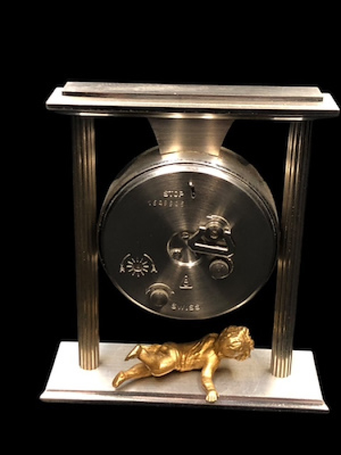 İSVİÇRE MAKINA ORTASI MELEK FİGÜRLÜ ETLİ AĞIR ÇOK ŞIK MASA SAATİ