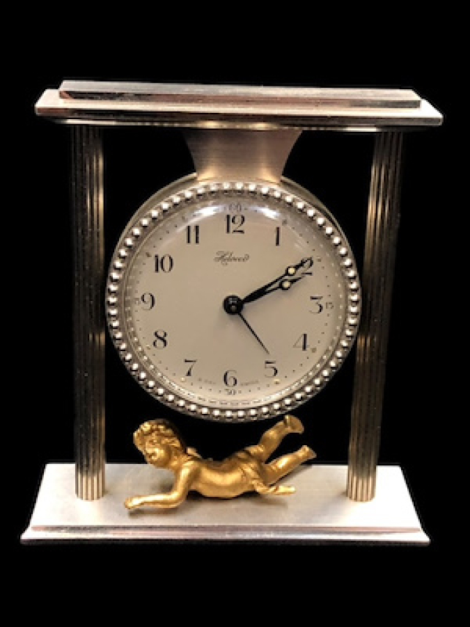 İSVİÇRE MAKINA ORTASI MELEK FİGÜRLÜ ETLİ AĞIR ÇOK ŞIK MASA SAATİ