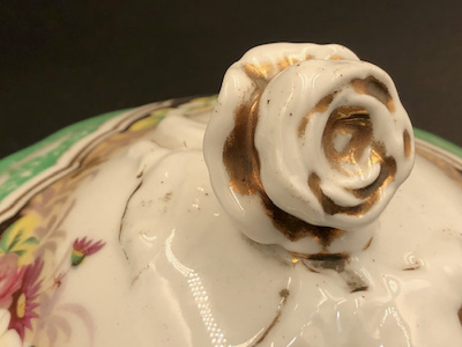 OSMANLI PAZARINA YAPILMIŞ KUSURSUZ KAPAKLI YEŞİL RENK ZOR ÇIKAR SAHAN