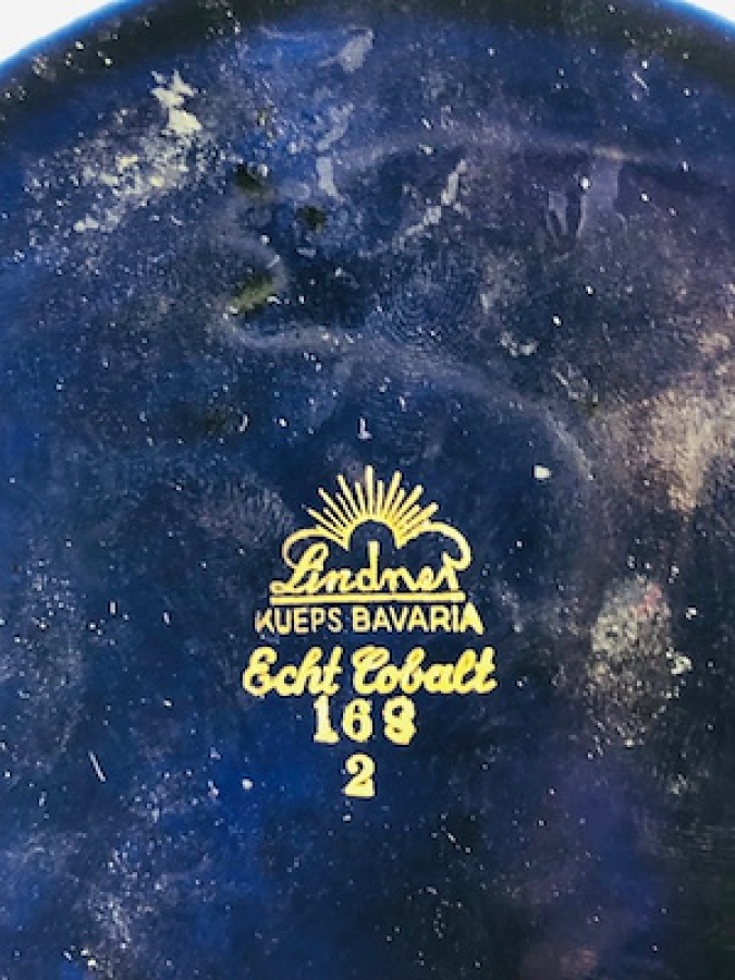 BAVİERA DAMGALI PORSELEN ÜZERİ İŞÇİLİKLİ KUSURSUZ ŞEKERLİK