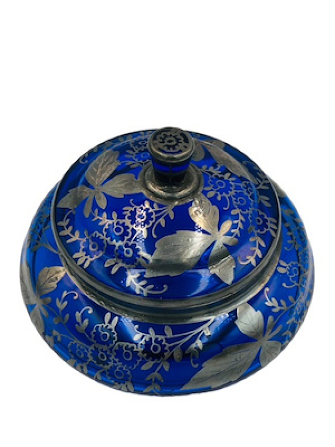 İTALYAN BOHEM CAM ÜZERİ GÜMÜŞ GİYDİRME KAPAKLI KUSURSUZ ŞEKERLİK