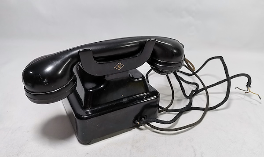 ANTİKA ÇEVİRMELİ TELEFON