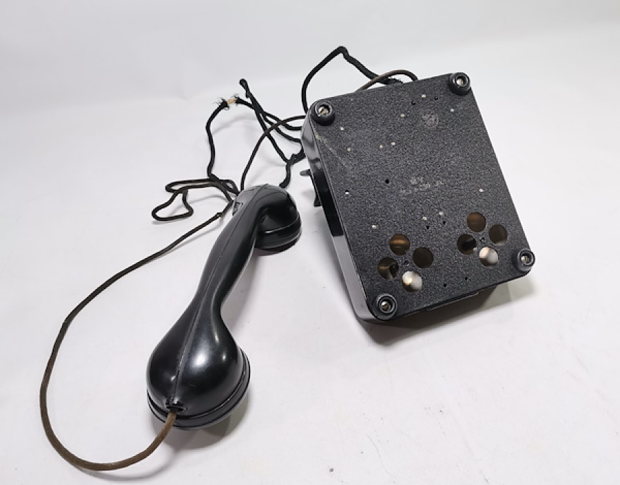 ANTİKA ÇEVİRMELİ TELEFON