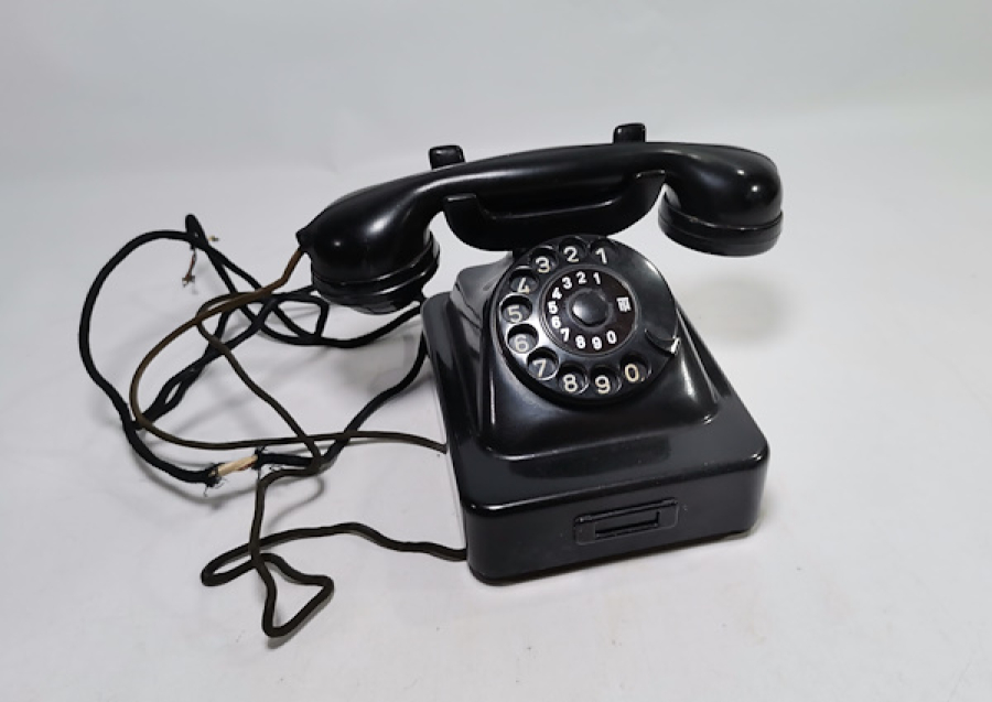 ANTİKA ÇEVİRMELİ TELEFON