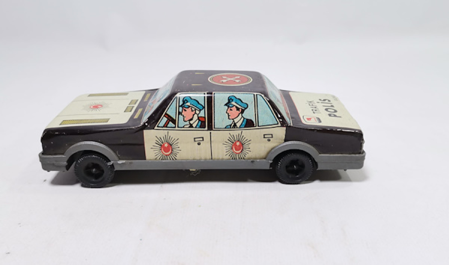 GÜREL MARKA ANTİKA OYUNCAK POLİS ARABASI